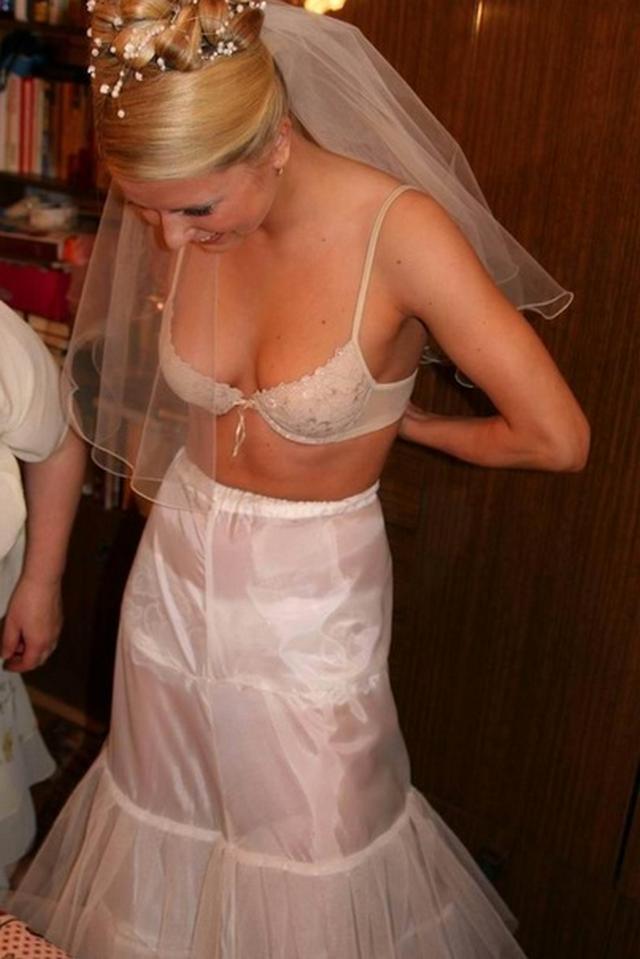 Хорошенькие невесты хотят поразвлечься 12 фото